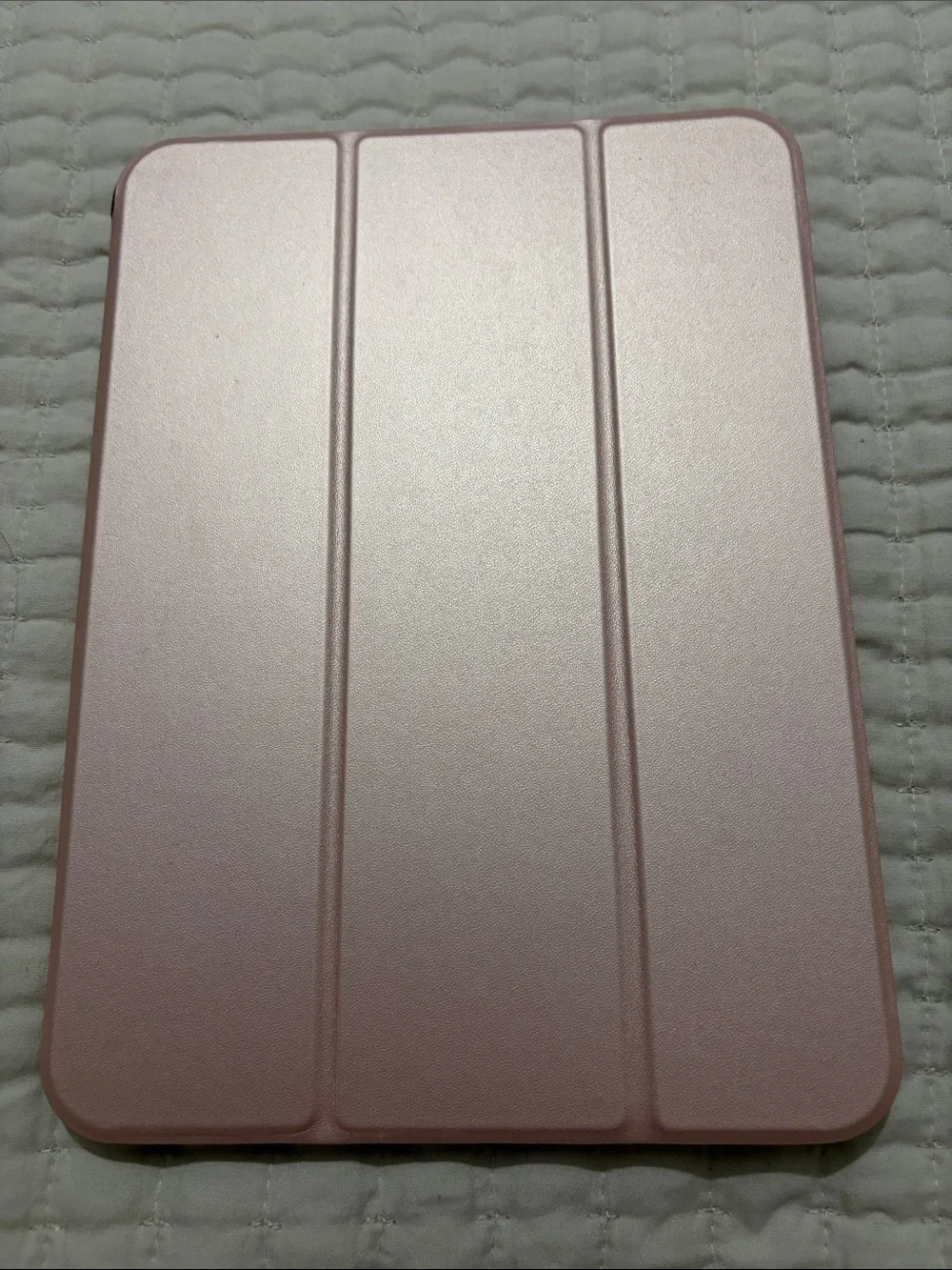iPad A16 Rose Gold Folio Case – Slim Magnetic Smart Cover